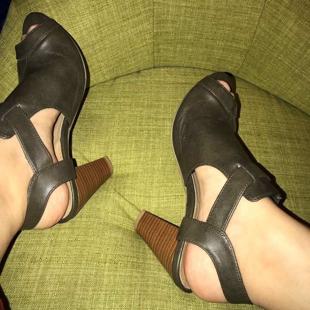 FIONI PUMPS/HEELS